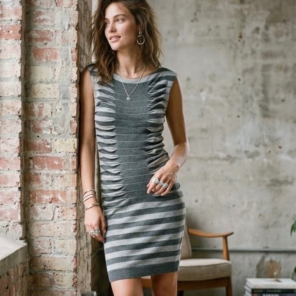 Ted Baker London Striped Ruched Knit Bodycon Dress - Size 1 (US 2 / XS)